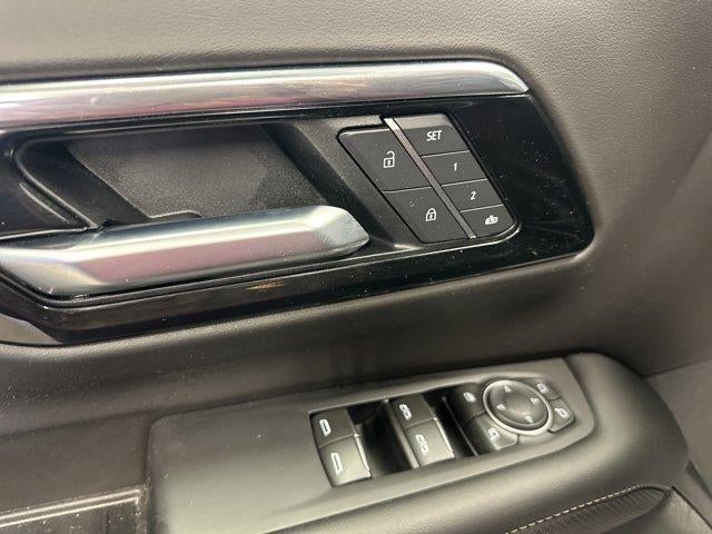 2025 Chevrolet Suburban 4WD Premier