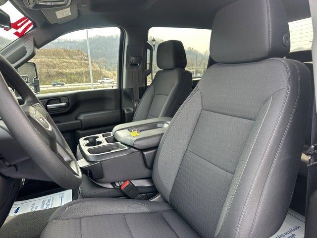 2024 GMC Sierra 2500 HD Crew Cab Standard Box 4-Wheel Drive Pro