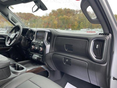 2019 GMC Sierra 1500 Crew Cab Short Box 4-Wheel Drive SLT