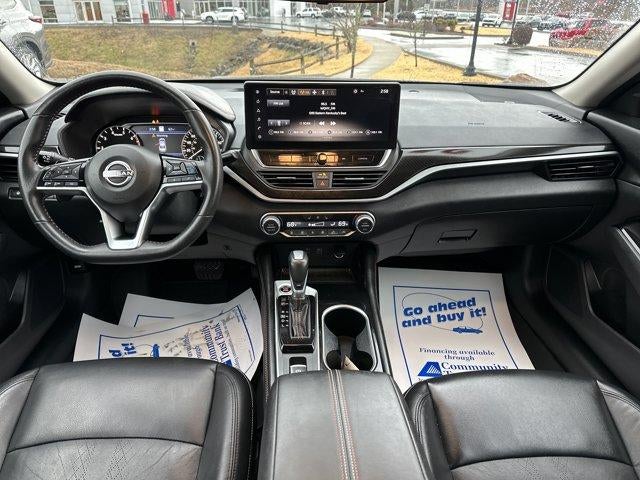 2024 Nissan Altima 2.0 SR Sedan