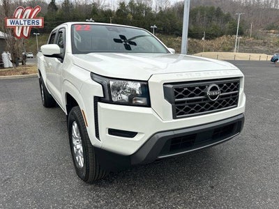 2022 Nissan Frontier Crew Cab 4x4 SV Auto