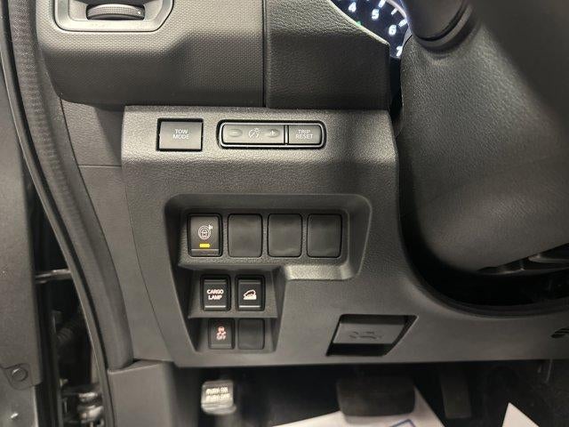 2022 Nissan Frontier Crew Cab 4x4 S Auto