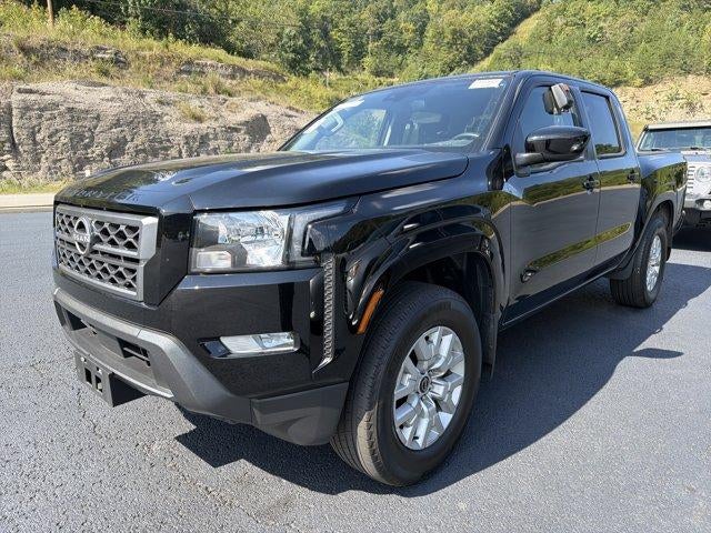 2023 Nissan Frontier Crew Cab 4x4 SV Auto