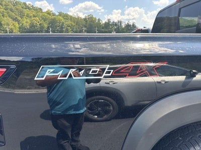 2026 Nissan Frontier Crew Cab 4x4 PRO-4X