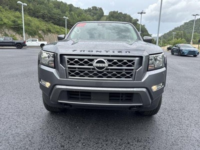 2022 Nissan Frontier Crew Cab 4x4 SV Auto