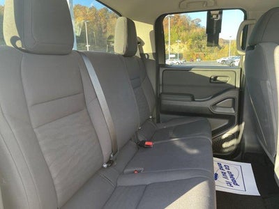 2024 Nissan Frontier Crew Cab 4x4 S