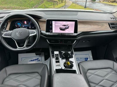 2025 Volkswagen Atlas 2.0T SE w/Technology FWD