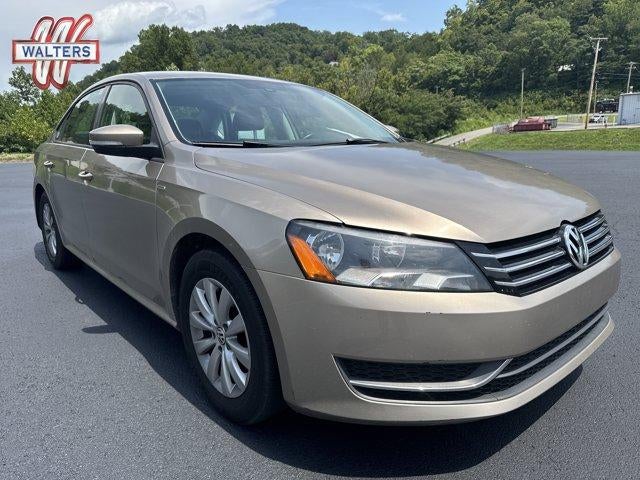 2015 Volkswagen Passat 4dr Sdn 1.8T Auto S PZEV
