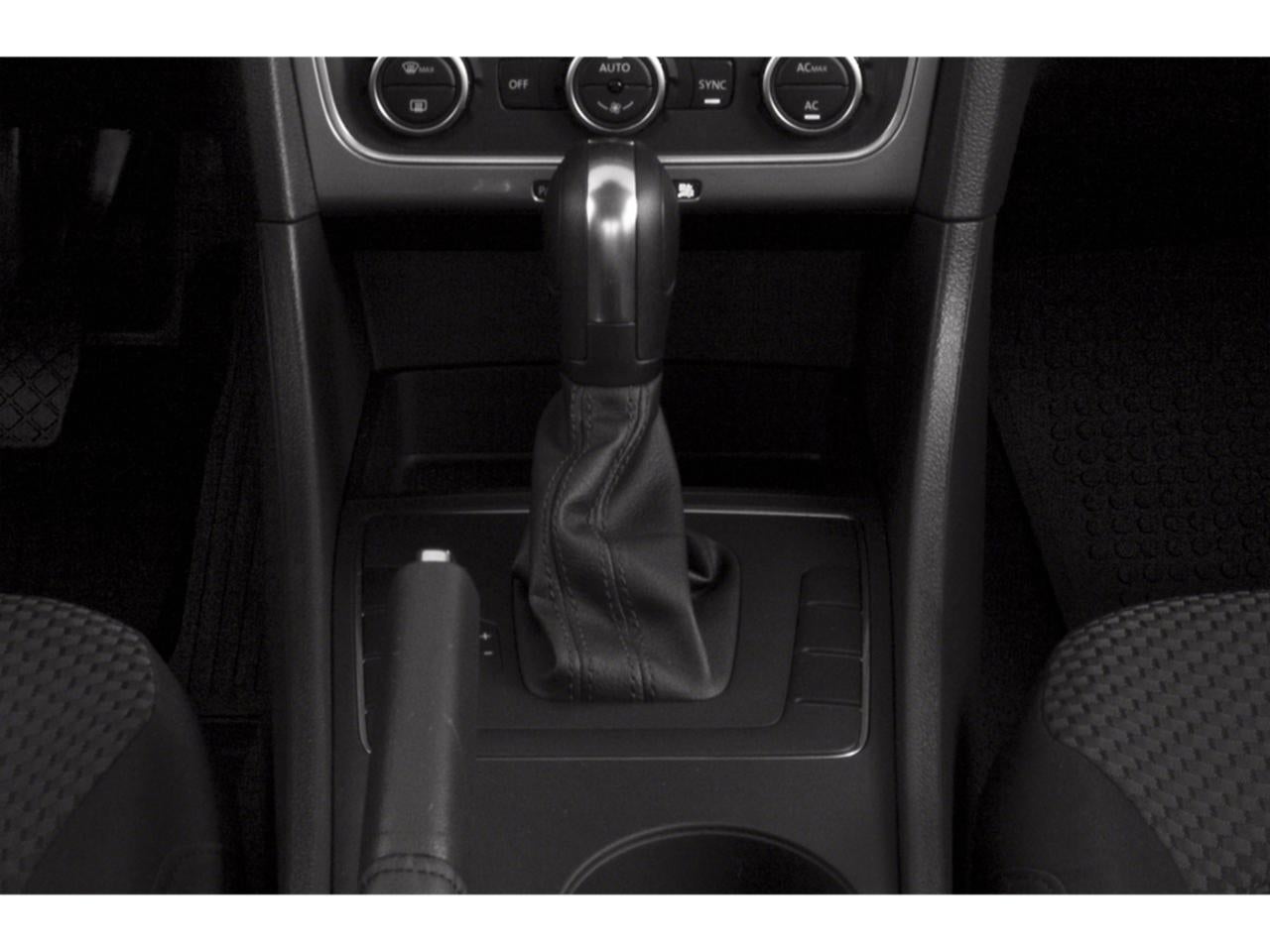 2015 Volkswagen Passat 4dr Sdn 1.8T Auto S PZEV