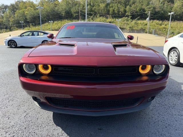 2019 Dodge Challenger SXT RWD