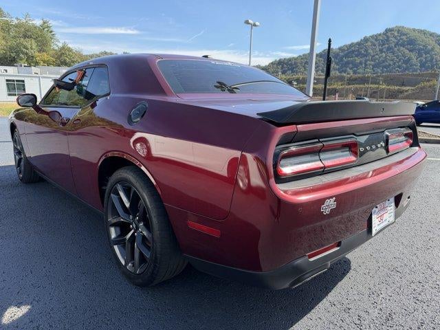2019 Dodge Challenger SXT RWD