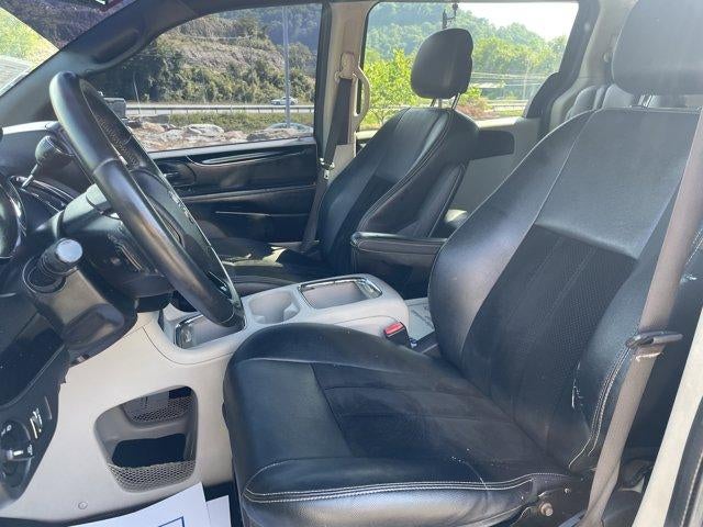 2017 Dodge Grand Caravan SXT Wagon