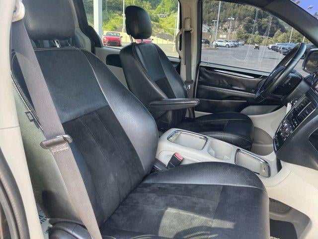 2017 Dodge Grand Caravan SXT Wagon