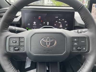 2026 Toyota RAV4 XSE AWD (Natl)
