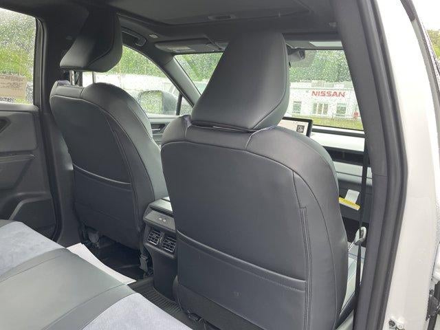 2026 Toyota RAV4 XSE AWD (Natl)