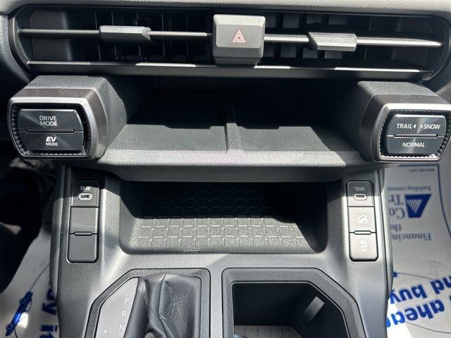 2026 Toyota RAV4 SE AWD (Natl)