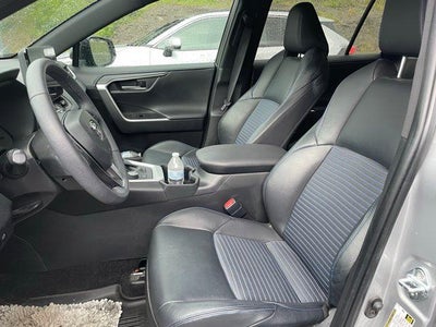 2024 Toyota RAV4 Hybrid XSE AWD (Natl)