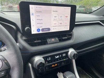 2024 Toyota RAV4 Hybrid XSE AWD (Natl)