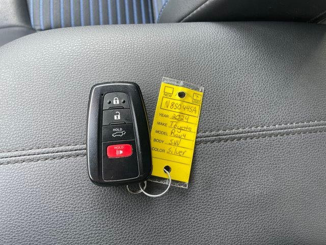 2024 Toyota RAV4 Hybrid XSE AWD (Natl)