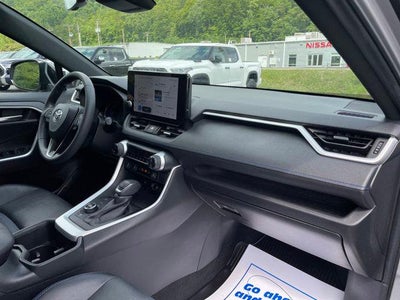 2024 Toyota RAV4 Hybrid XSE AWD (Natl)
