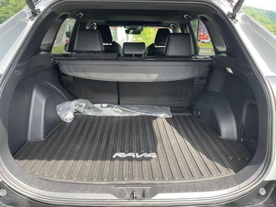 2024 Toyota RAV4 Hybrid XSE AWD (Natl)