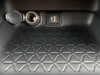 2025 Toyota RAV4 LE AWD (Natl)