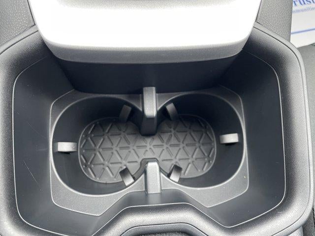 2025 Toyota RAV4 LE AWD (Natl)