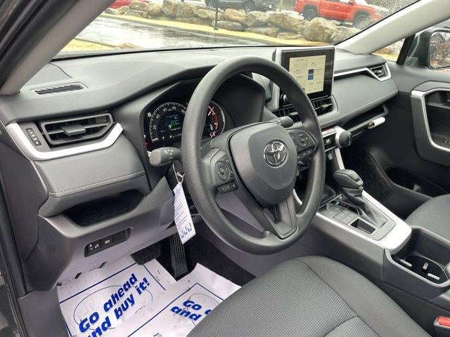 2025 Toyota RAV4 LE AWD (Natl)