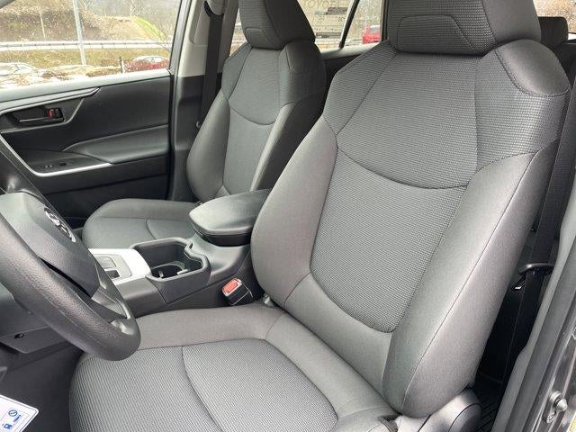 2025 Toyota RAV4 LE AWD (Natl)