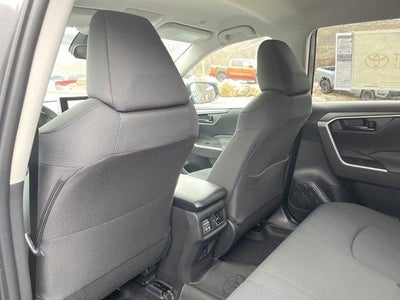 2025 Toyota RAV4 LE AWD (Natl)