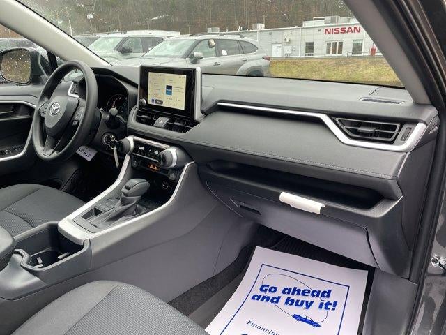 2025 Toyota RAV4 LE AWD (Natl)