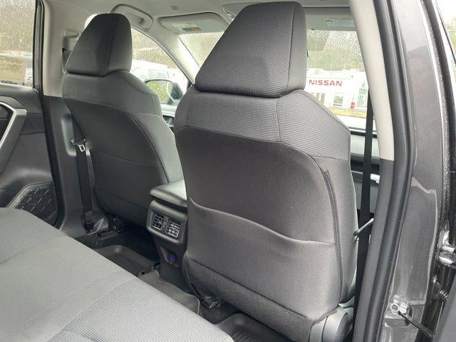 2025 Toyota RAV4 LE AWD (Natl)