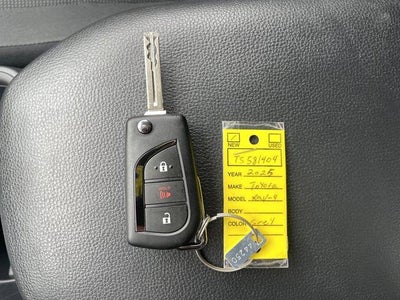 2025 Toyota RAV4 LE AWD (Natl)