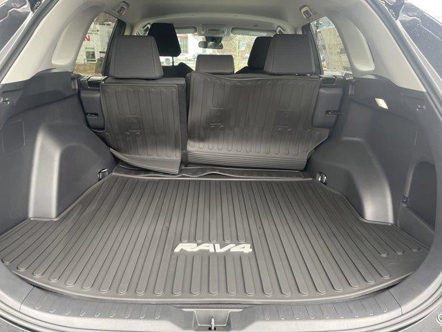 2025 Toyota RAV4 LE AWD (Natl)