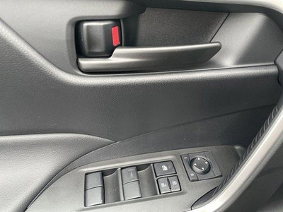 2025 Toyota RAV4 LE AWD (Natl)