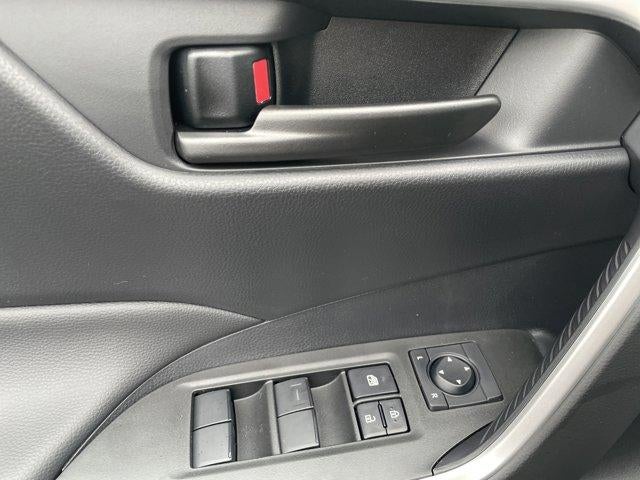 2025 Toyota RAV4 LE AWD (Natl)