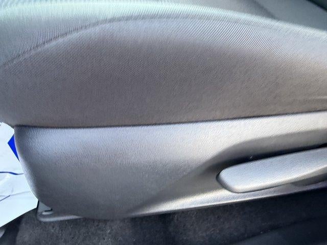 2025 Toyota RAV4 LE AWD (Natl)