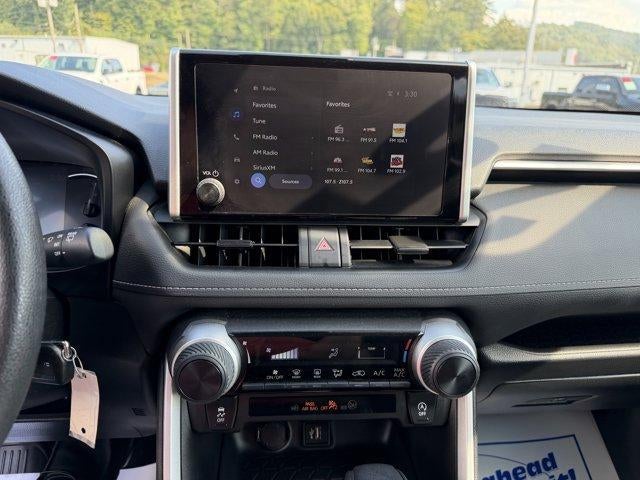 2025 Toyota RAV4 LE AWD (Natl)