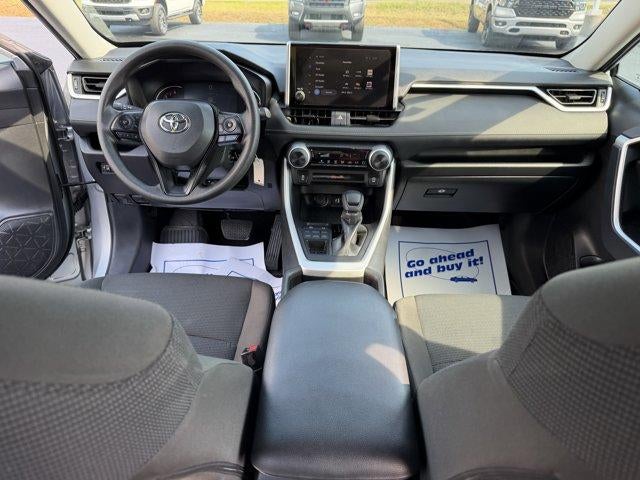 2025 Toyota RAV4 LE AWD (Natl)