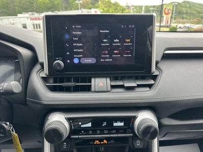 2024 Toyota RAV4 LE AWD (Natl)