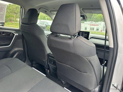 2024 Toyota RAV4 LE AWD (Natl)