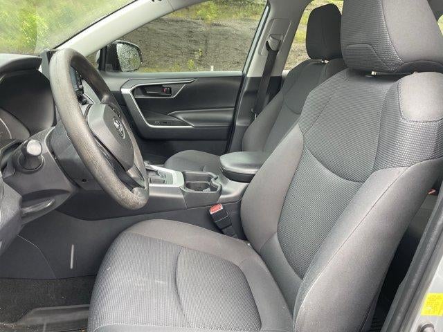 2019 Toyota RAV4 LE AWD (Natl)