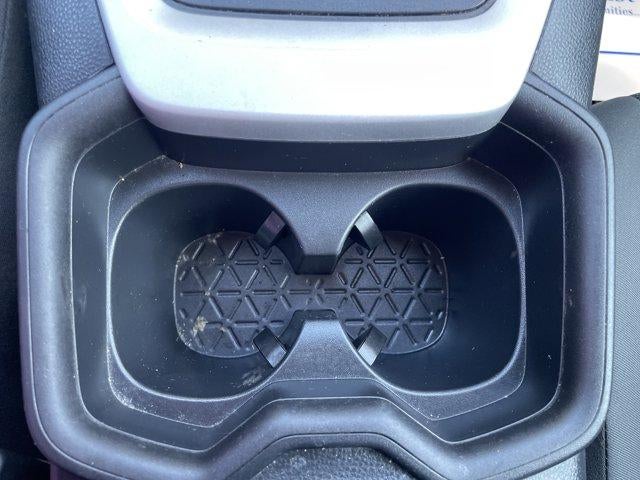 2021 Toyota RAV4 LE FWD (Natl)