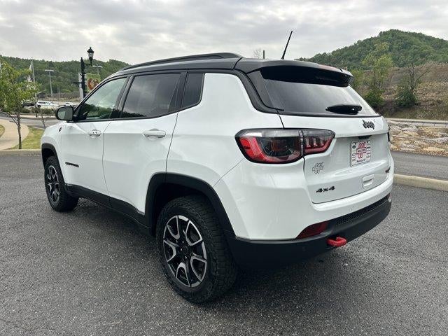 2025 Jeep Compass Trailhawk 4x4