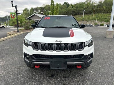 2025 Jeep Compass Trailhawk 4x4
