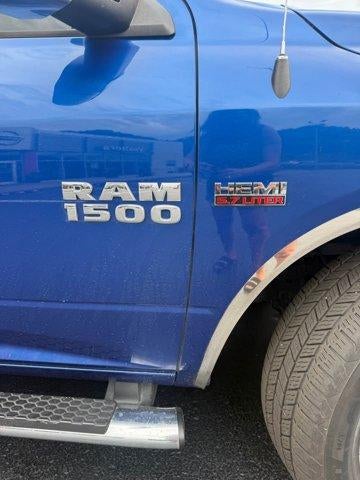 2016 RAM 1500 4WD Crew Cab 5.7 Ft Box Big Horn