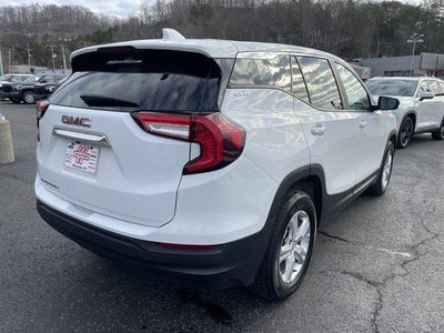 2024 GMC Terrain FWD 4dr SLE