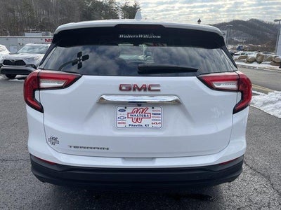 2024 GMC Terrain FWD 4dr SLE