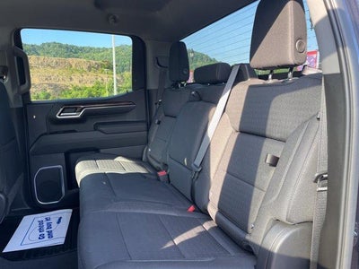 2022 GMC Sierra 1500 Crew Cab Short Box 4-Wheel Drive Elevation 3SB