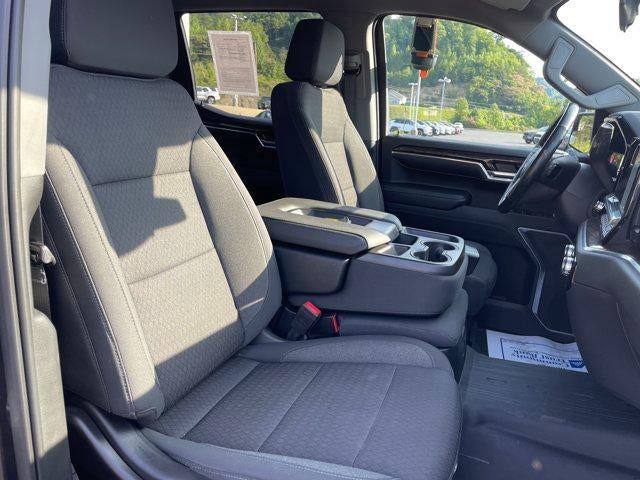 2022 GMC Sierra 1500 Crew Cab Short Box 4-Wheel Drive Elevation 3SB